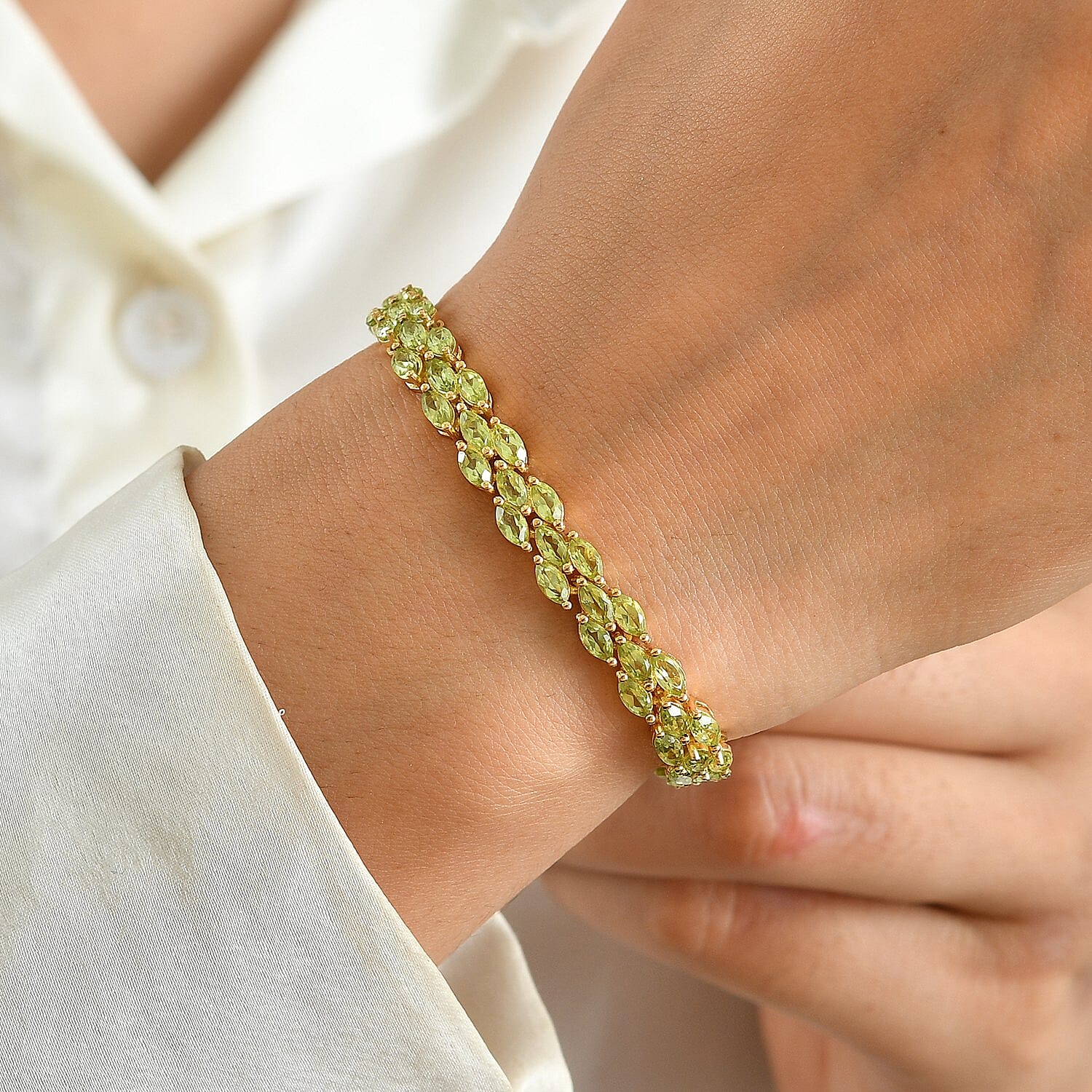 EverTrue Hebei Peridot 13.25 ctw Bracelet in 18K YG Plated (7.25 In)
