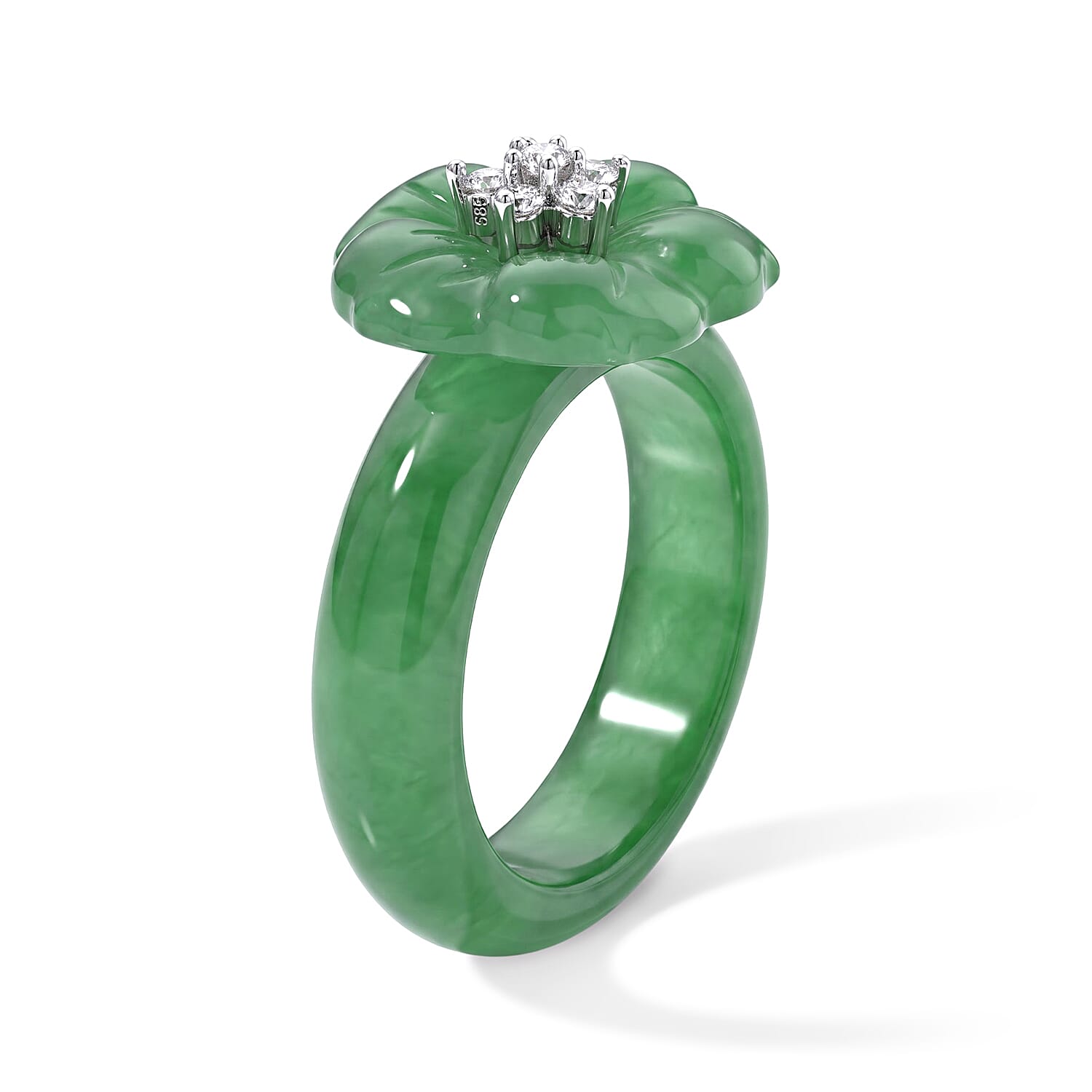 D'Joy Green Jade (D) and Moissanite 19.65 ctw Ring in Rhodium Over Sterling Silver (Size 6.0)