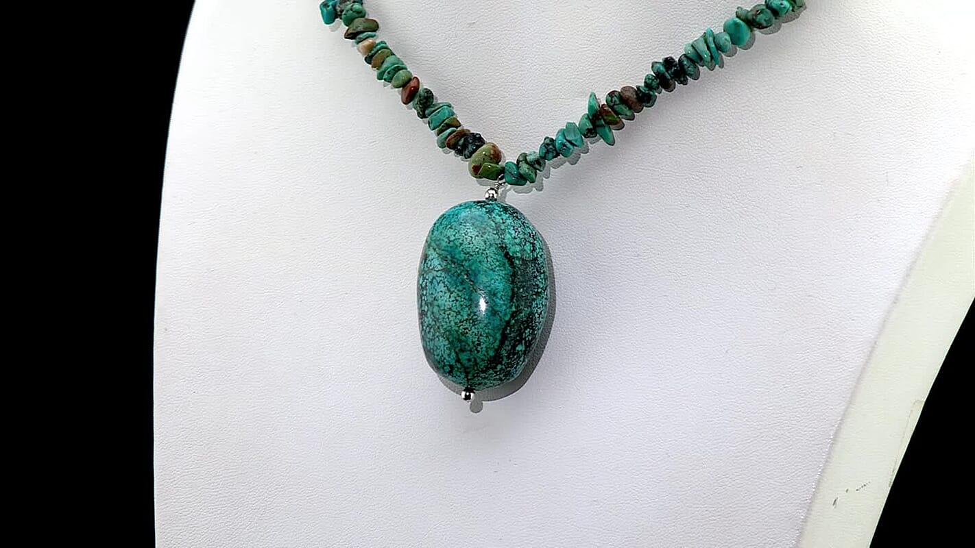 D''Joy Turquoise 275.00 ctw Tumble Pendant with Chips Necklace (22-24 Inches) in Rhodium Over Sterling Silver