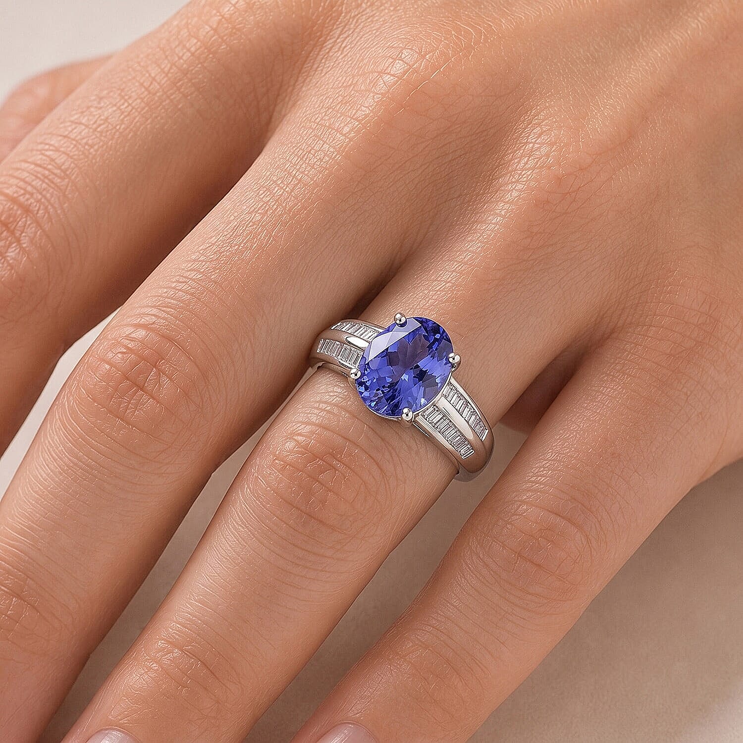 Luxoro AAA Tanzanite and Diamond I2 3.40 ctw Ring in 14K White Gold (Size  4.0)