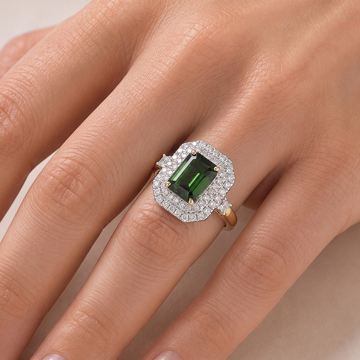Certified & Appraised AAA Sapo Tourmaline and Luxuriant Lab Grown Diamond G-H SI 3.30 ctw Ring in 10K Yellow Gold (Size 6.0)