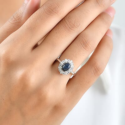 D'Joy Premium Blue Star Sapphire (DF) and Multi Gemstone 2.00 ctw Ring in Rhodium Over Sterling Silver (Size 5.0)