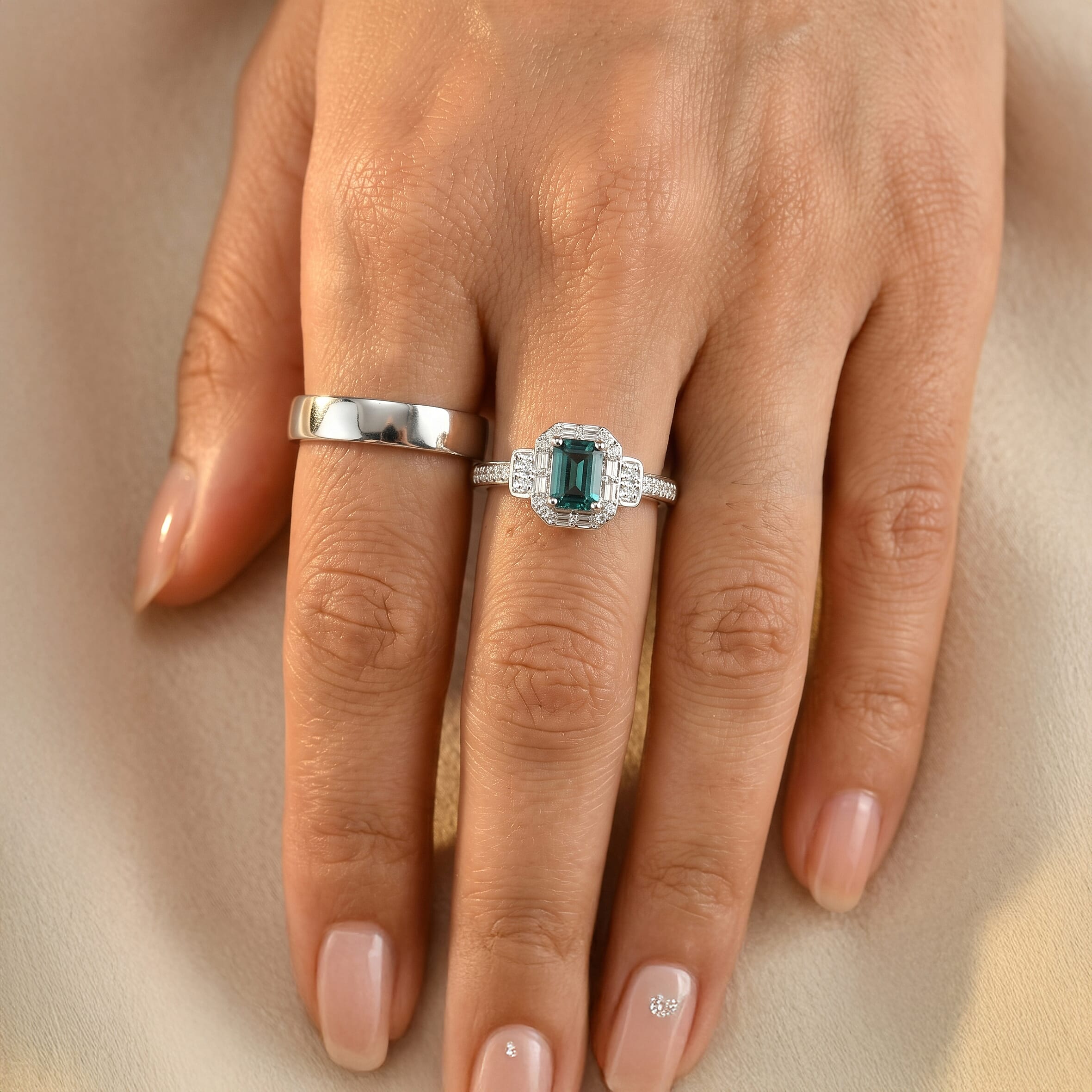 Luxoro AAA Monte Belo Indicolite and Diamond I2 1.40 ctw Art Deco Elegance Ring in 10K White Gold (Size 6.0)