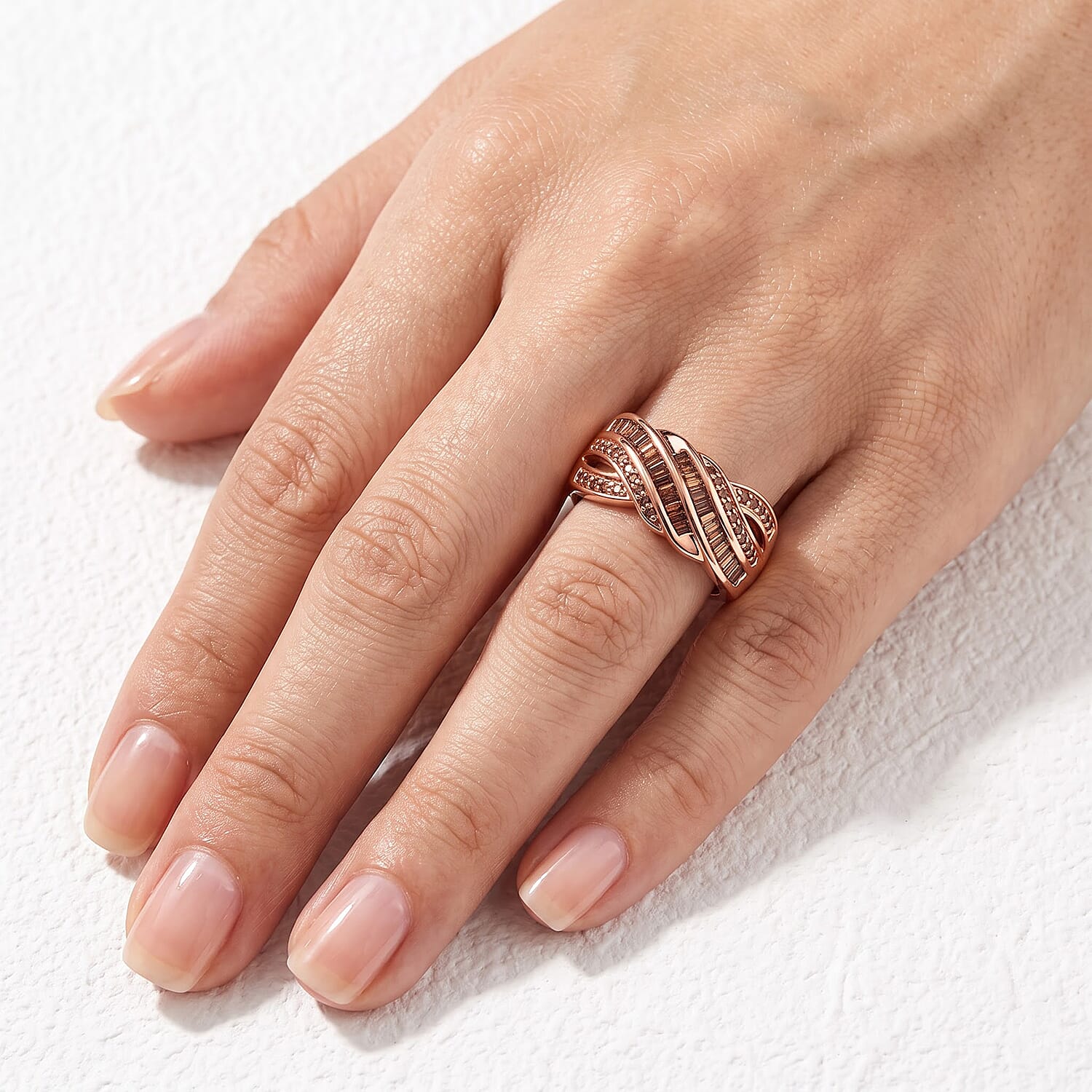 D'Joy Natural Red Diamond 0.50 ctw Crossover Twist Ring in 18K Vermeil Rose Gold Over Sterling Silver (Size 6.0)