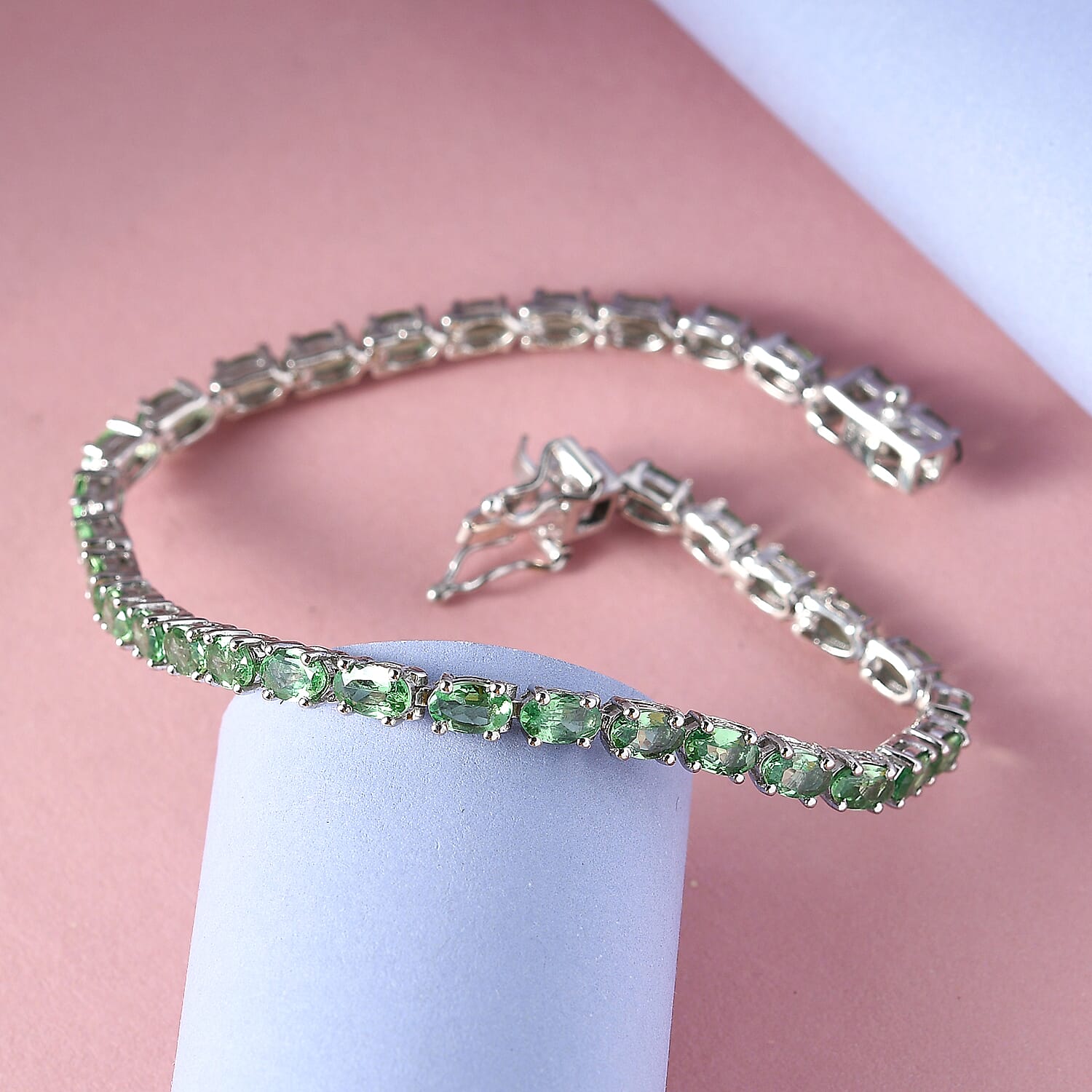 Natural Tsavorite Garnet Tennis Bracelet in Platinum Over Sterling Silver (6.50 In) 6.50 ctw