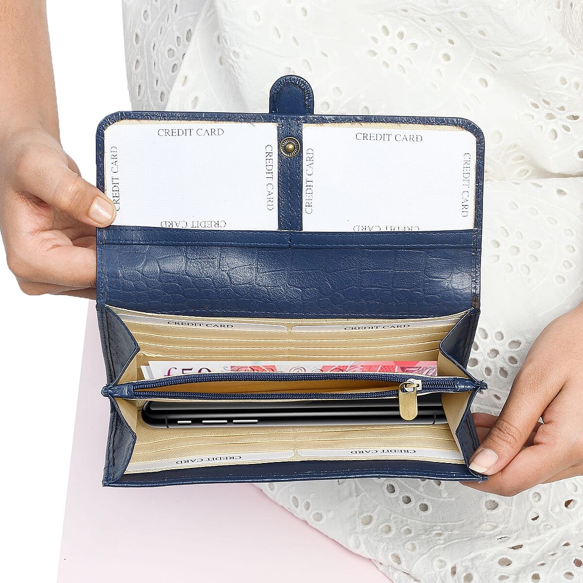 Union Code Blue RFID Genuine Leather Wallet for Women , Leather Purse , Card Holder , Designer Wallet image number 4