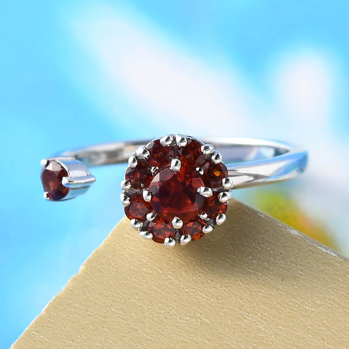 Mozambique Garnet January Birthstone Anxiety Spinner Openable Band Ring in Platinum Over Sterling Silver (Medium Adjustable Size 9-11) 0.90 ctw (Size 10) image number 4