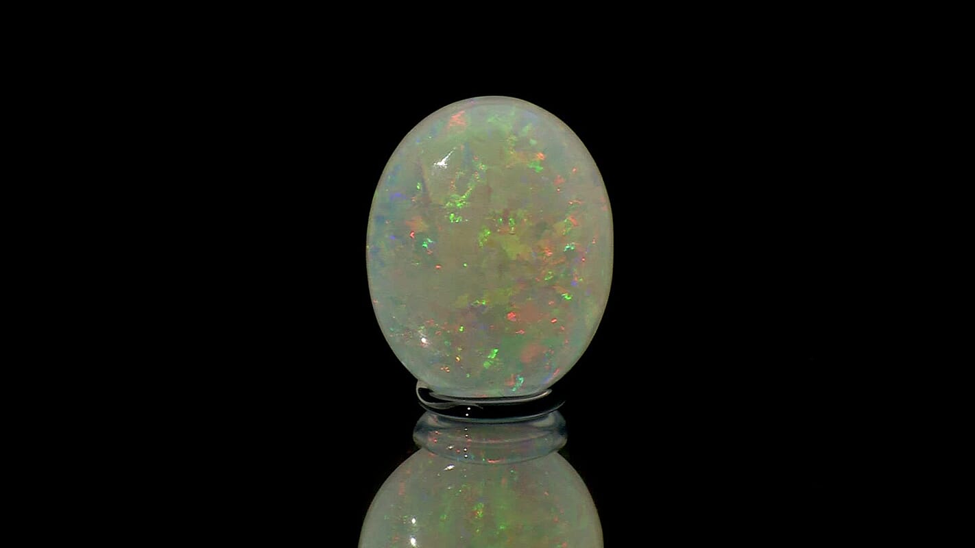 AAAA Australian White Opal (Ovl Free Size) 4.00 ctw