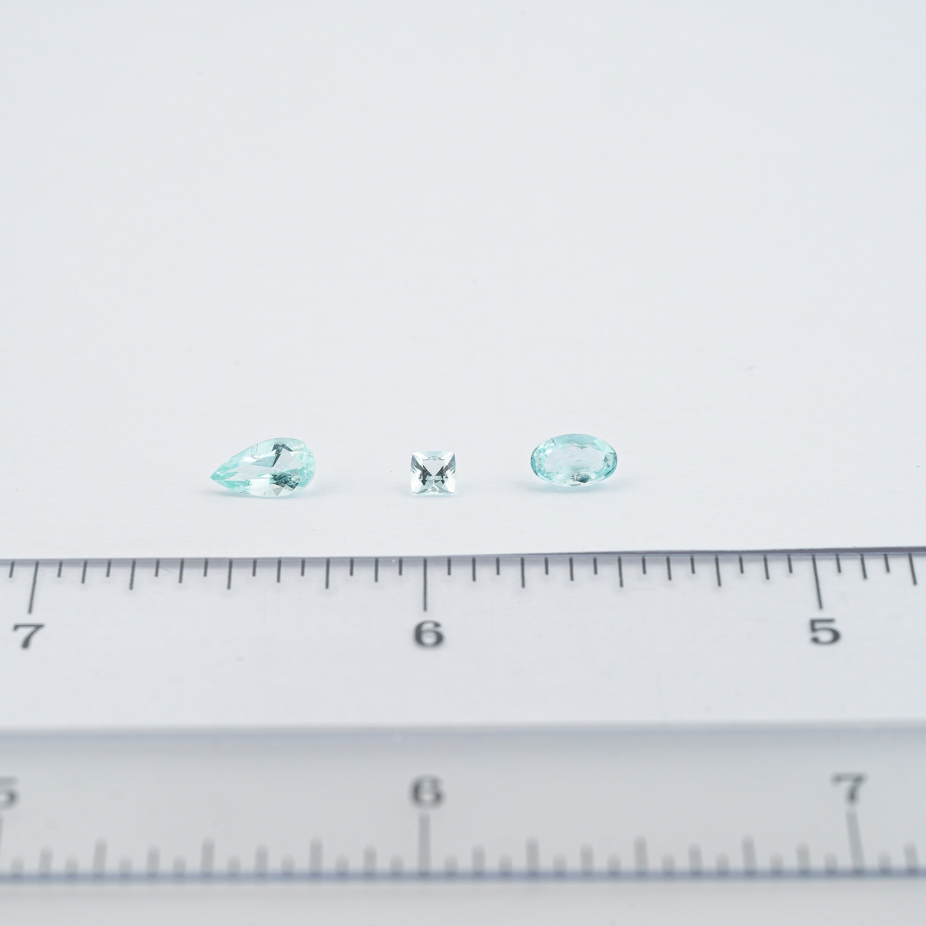 AAA Paraiba Tourmaline (, Qty and Shape) 1.00 ctw