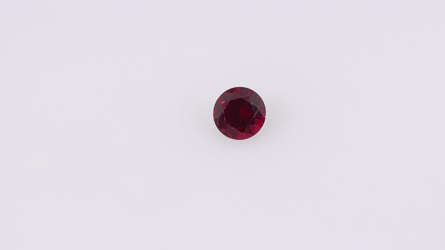 Lab Created Ruby (Rnd 5.5 mm) 0.58 ctw