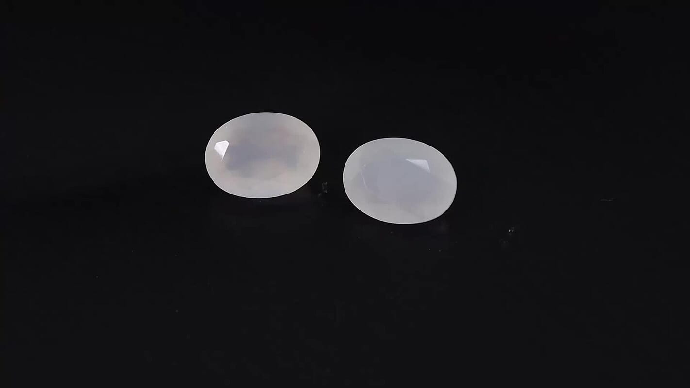 White Moonstone Set of 2 (Ovl 8x6 mm) 1.82 ctw