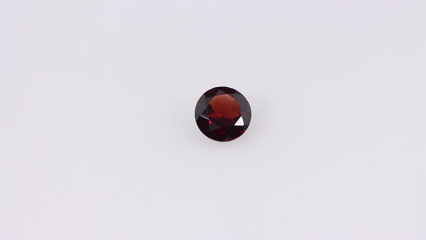 Red Garnet (Rnd 6 mm) 0.88 ctw