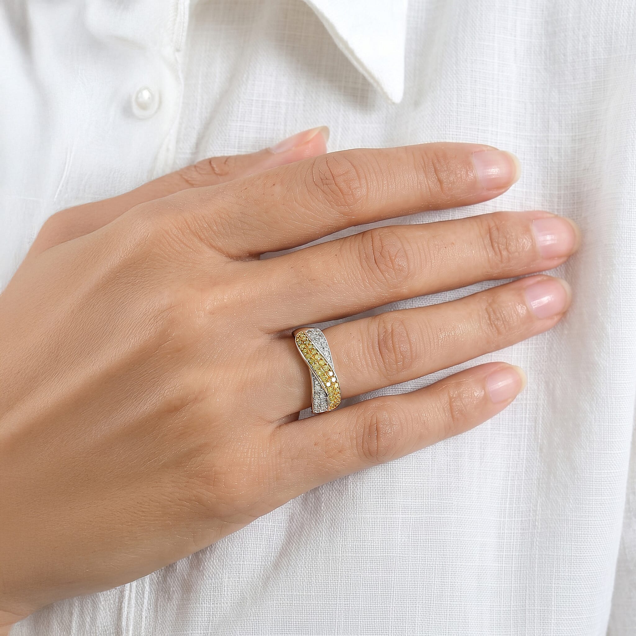 D'Joy Yellow and White Diamond 0.50 ctw Overlap Ring in Rhodium Over Sterling Silver (Size 6.0)