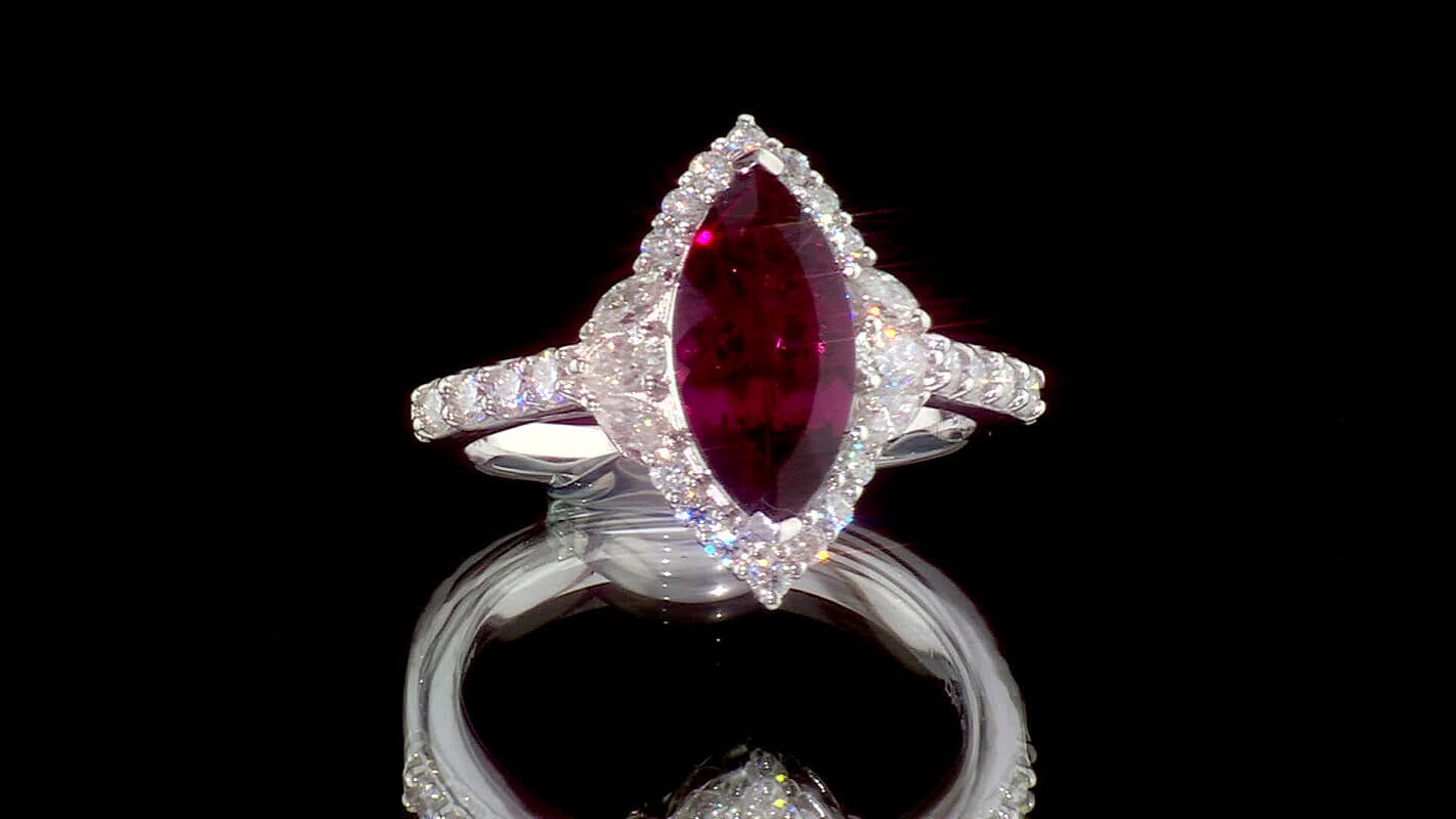 Certified and Appraised D''Joy Premium Usambara Color Change Garnet, Moissanite Ring in Rhodium Over Sterling Silver (Size 10.0) 2.80 ctw