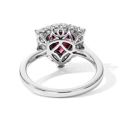Certified and Appraised D'Joy Premium Usambara Color Change Garnet and Moissanite 2.50 ctw Ring in Rhodium Over Sterling Silver (Size 6.0)