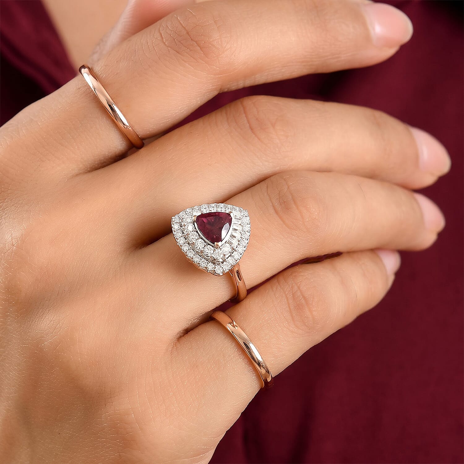D'Joy Premium Usambara Color Change Garnet and Moissanite 2.25 ctw Ring in 18K Vermeil Rose Gold Over Sterling Silver (Size 6.0)