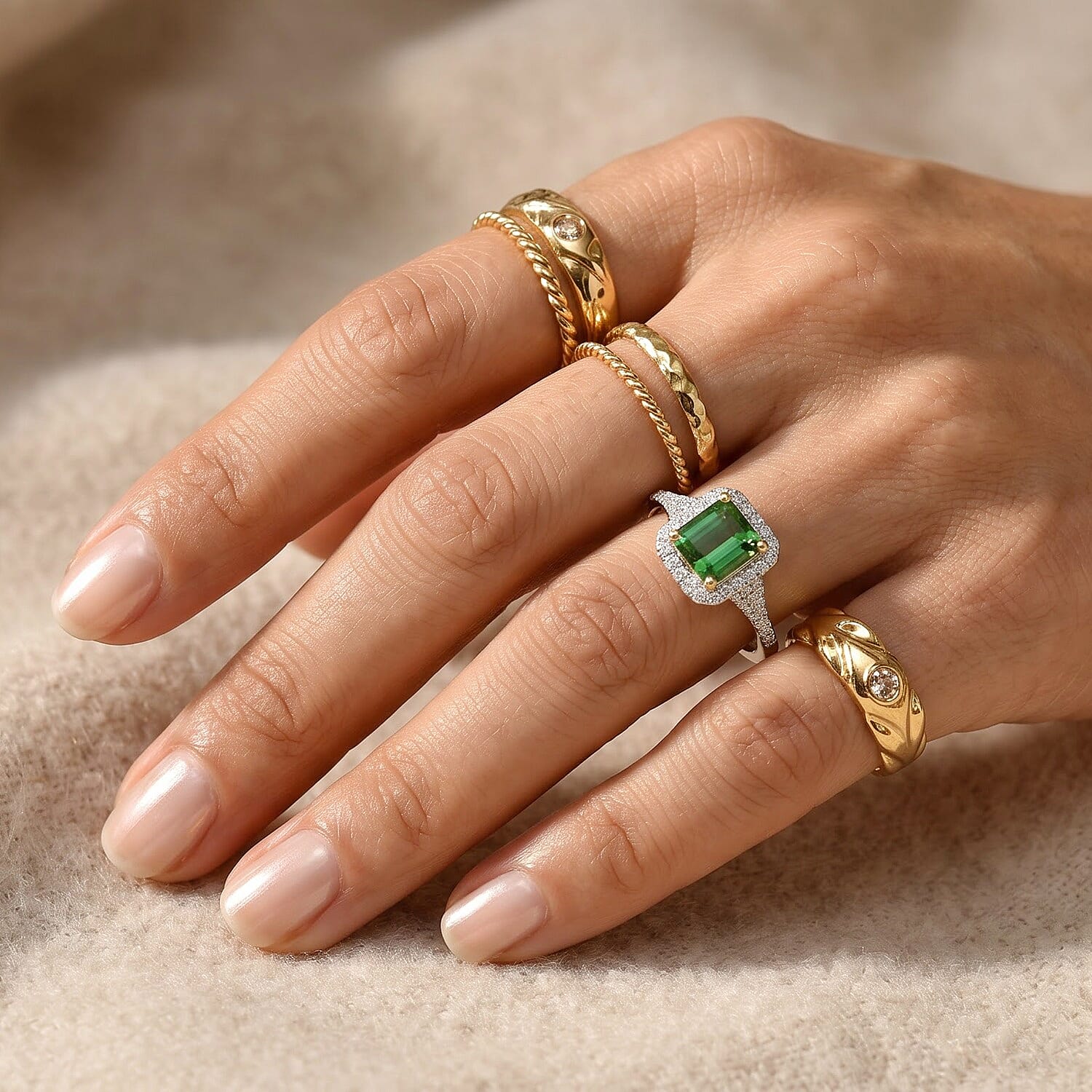Luxoro AAA Sapo Green Tourmaline and Diamond (I2) 2.35 ctw Midnight Regent Ring in 10K Yellow Gold (Size 7.0)