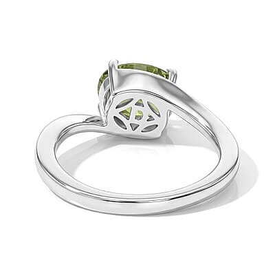 D'Joy Premium Hebei Peridot 1.35 ctw Band Ring in Rhodium Over Sterling Silver (Size 10.0)