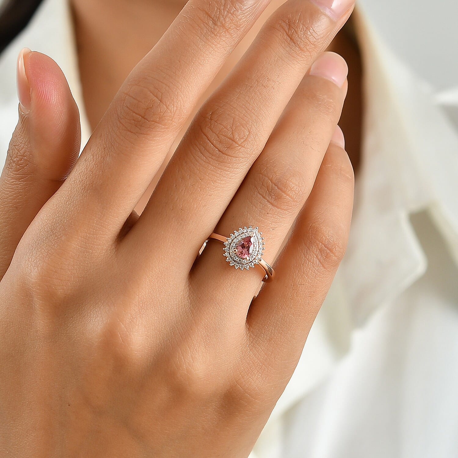 D'Joy Premium Morro Redondo Pink Tourmaline and Moissanite 0.90 ctw Timeless Blush Halo Ring in 18K Vermeil Rose Gold Over Sterling Silver (Size 6.0)
