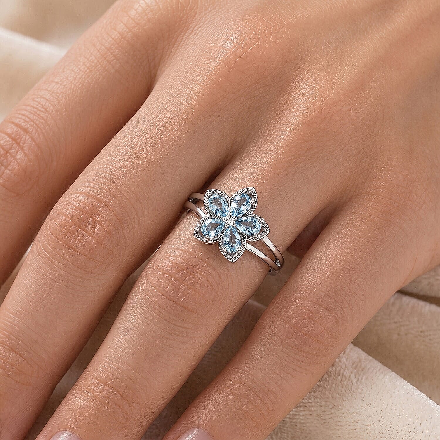 Premium Santa Maria Aquamarine, Luxuriant Lab Grown Diamond (G-H, SI) Ring in Rhodium Over Sterling Silver (Size 5.0) 0.75 ctw