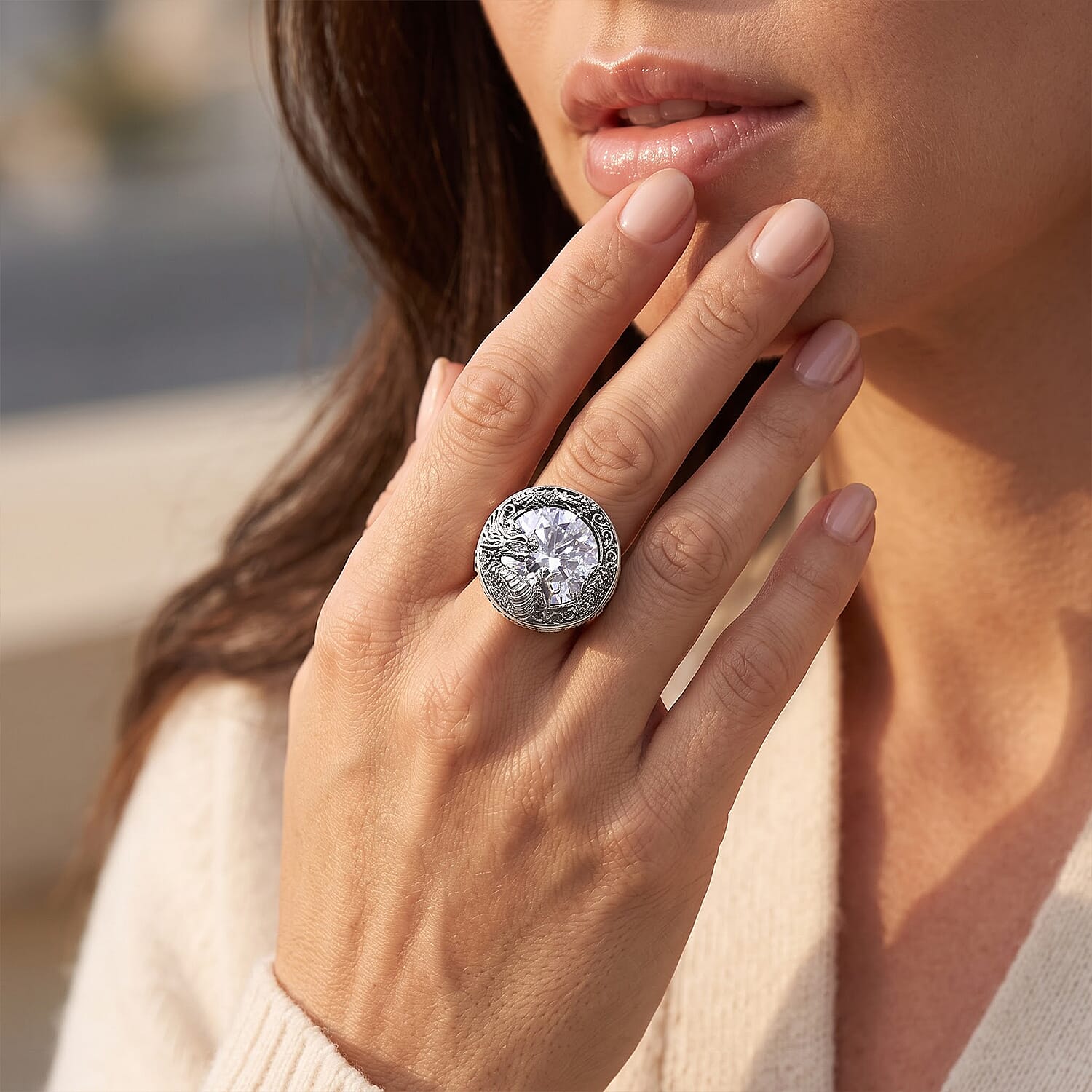 D'Joy Bali Legacy Moissanite 9.50 ctw Dragon-Wrapped Ring in Sterling Silver (Size 6.0)
