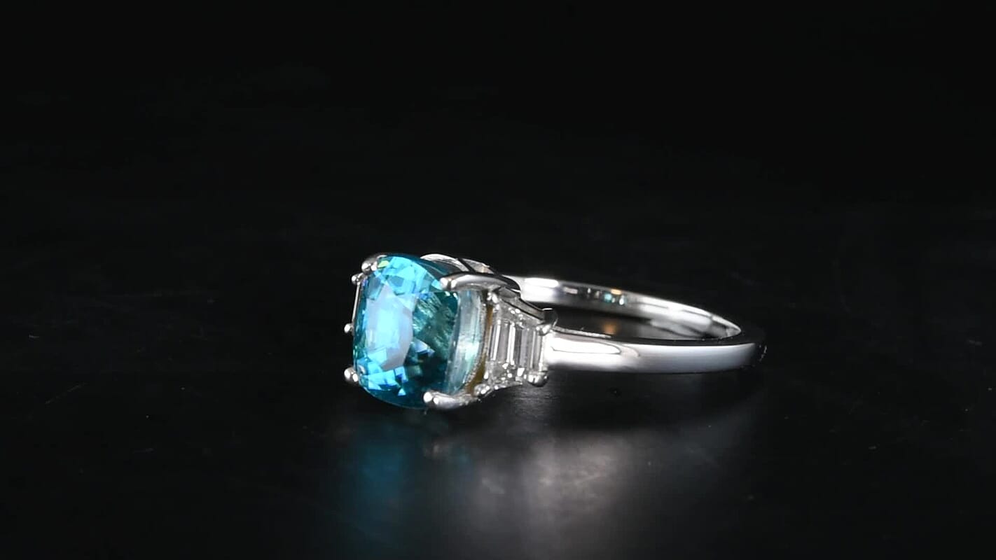 10K White Gold AAA Cambodian Blue Zircon, Luxuriant Lab Grown Diamond (G-H, SI) (0.50 cts) Ring (Size 6.0) 5.50 ctw