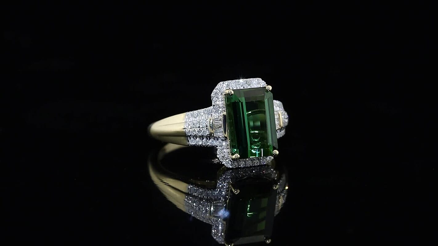 Luxoro AAA Sapo Green Tourmaline and Diamond I2 5.30 ctw Ring in 14K Yellow Gold (Size 8.0)