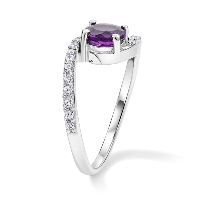 Amethyst and Simulated Diamond 0.85 ctw Ring in Sterling Silver (Size 7.0)
