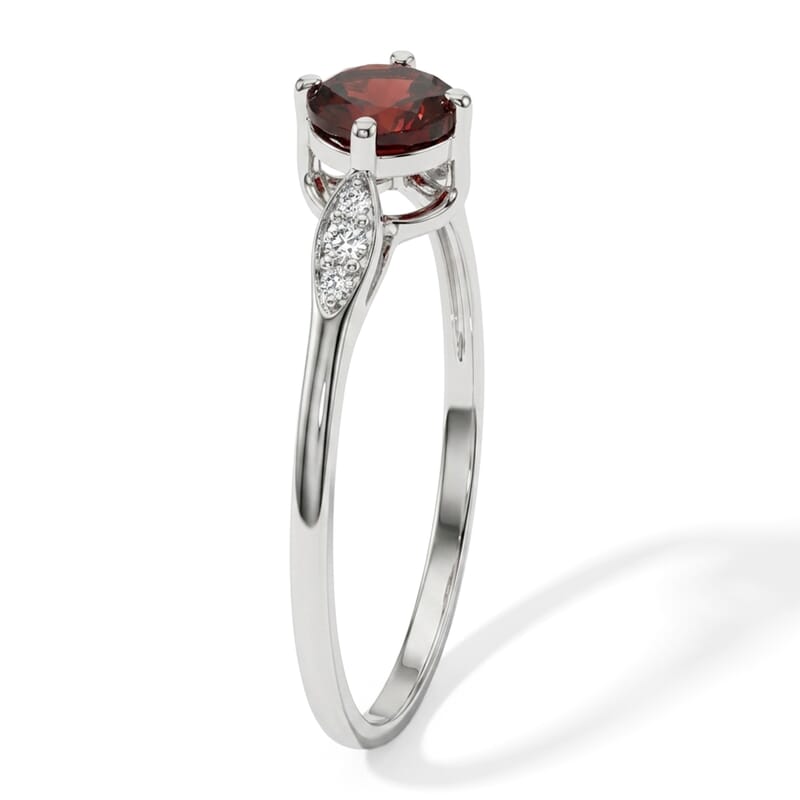 Mozambique Garnet and Simulated Diamond 0.90 ctw Ring in Sterling Silver (Size 8.0)