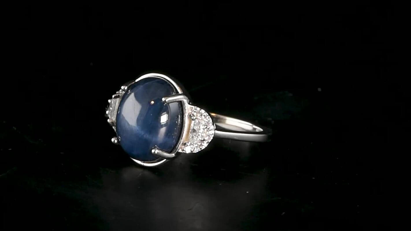 10K Yellow Gold AAA Blue Star Sapphire (DF), Luxuriant Lab Grown Diamond (E-F VS) (0.22 cts) Ring (Size 6) 9.25 ctw