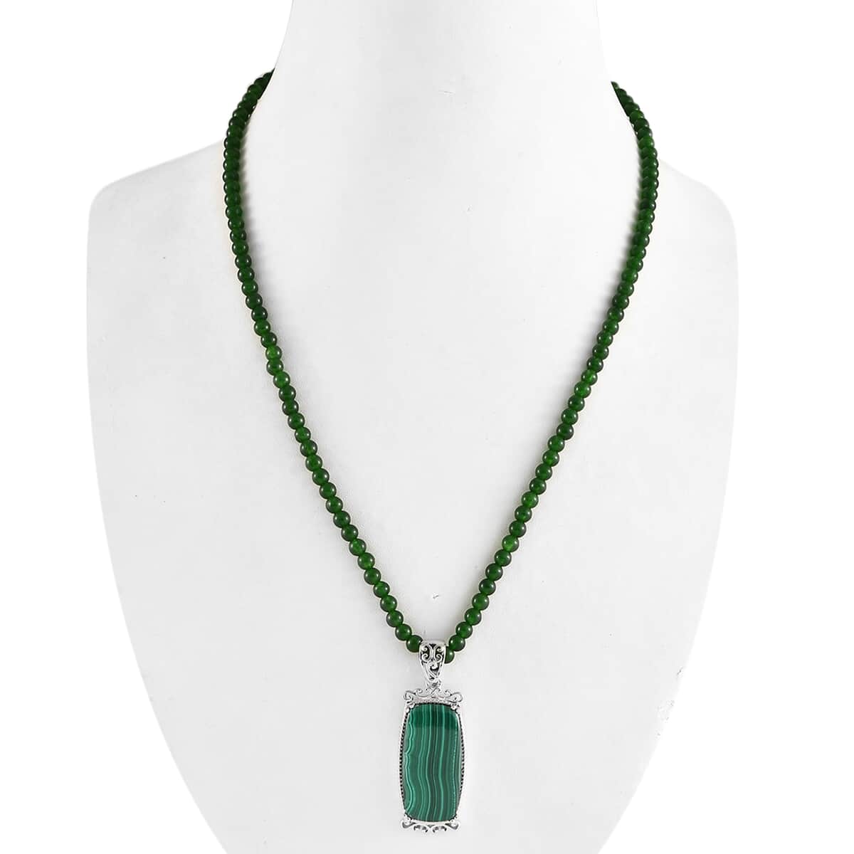 Karis African Malachite Pendant with Green Quartzite Beaded Necklace 20 Inches in Platinum Bond 108.60 ctw image number 2