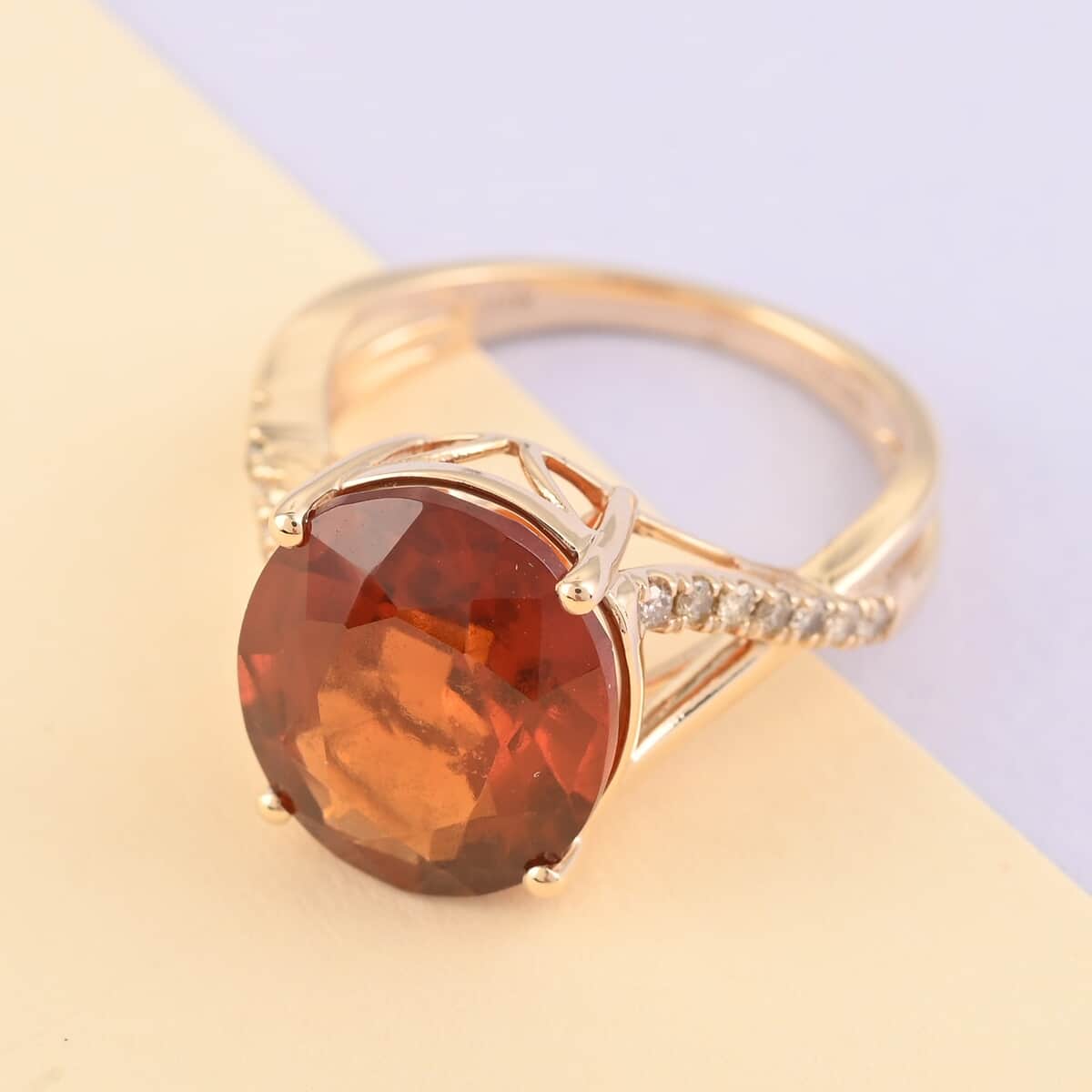 Certified & Appraised Luxoro 10K Yellow Gold AAA Sri Lankan Honey Garnet and G-H I1 Diamond Ring (Size 8.0) 7.70 ctw image number 1
