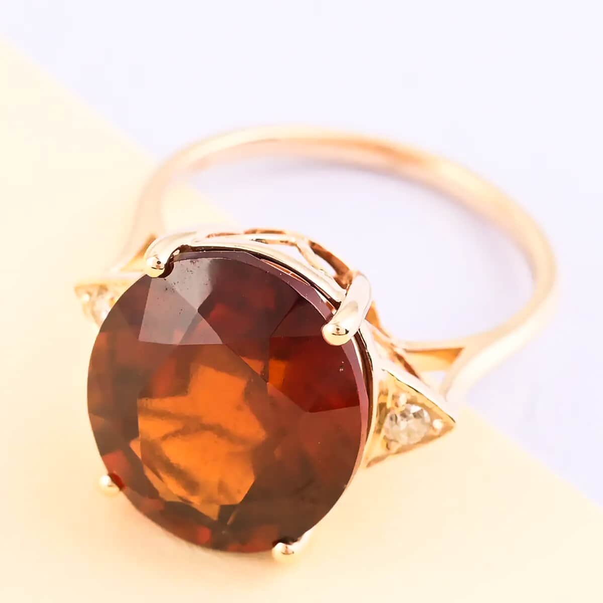 Luxoro 10K Yellow Gold AAA Sri Lankan Honey Garnet and Diamond Solitaire Ring (Size 7.0) 9.40 ctw image number 1