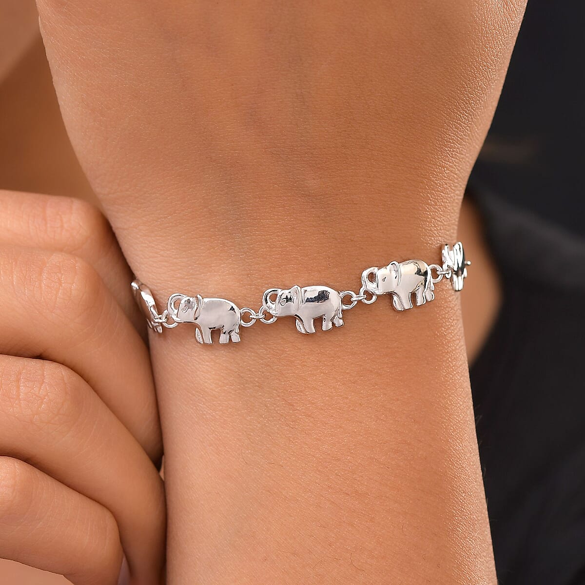 Platinum Over Sterling Silver Elephant Bracelet (8.00 In) 10.15 Grams image number 2