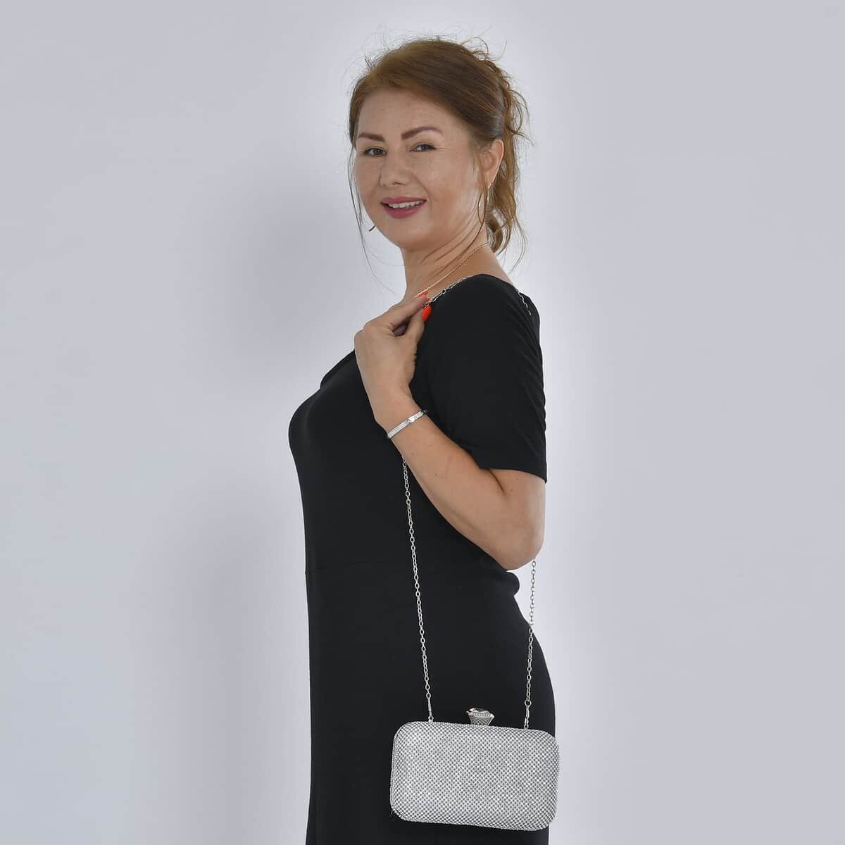 Silver Color Crystal Clutch Bag with 47 Inches Chain Strap image number 1