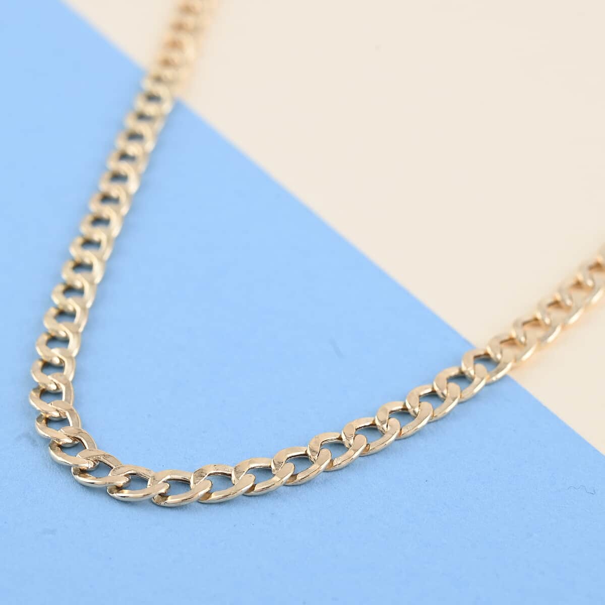 Vegas Closeout Deal 10K Yellow Gold 4.5mm Curb Necklace 20 Inches 5.30 Grams image number 1