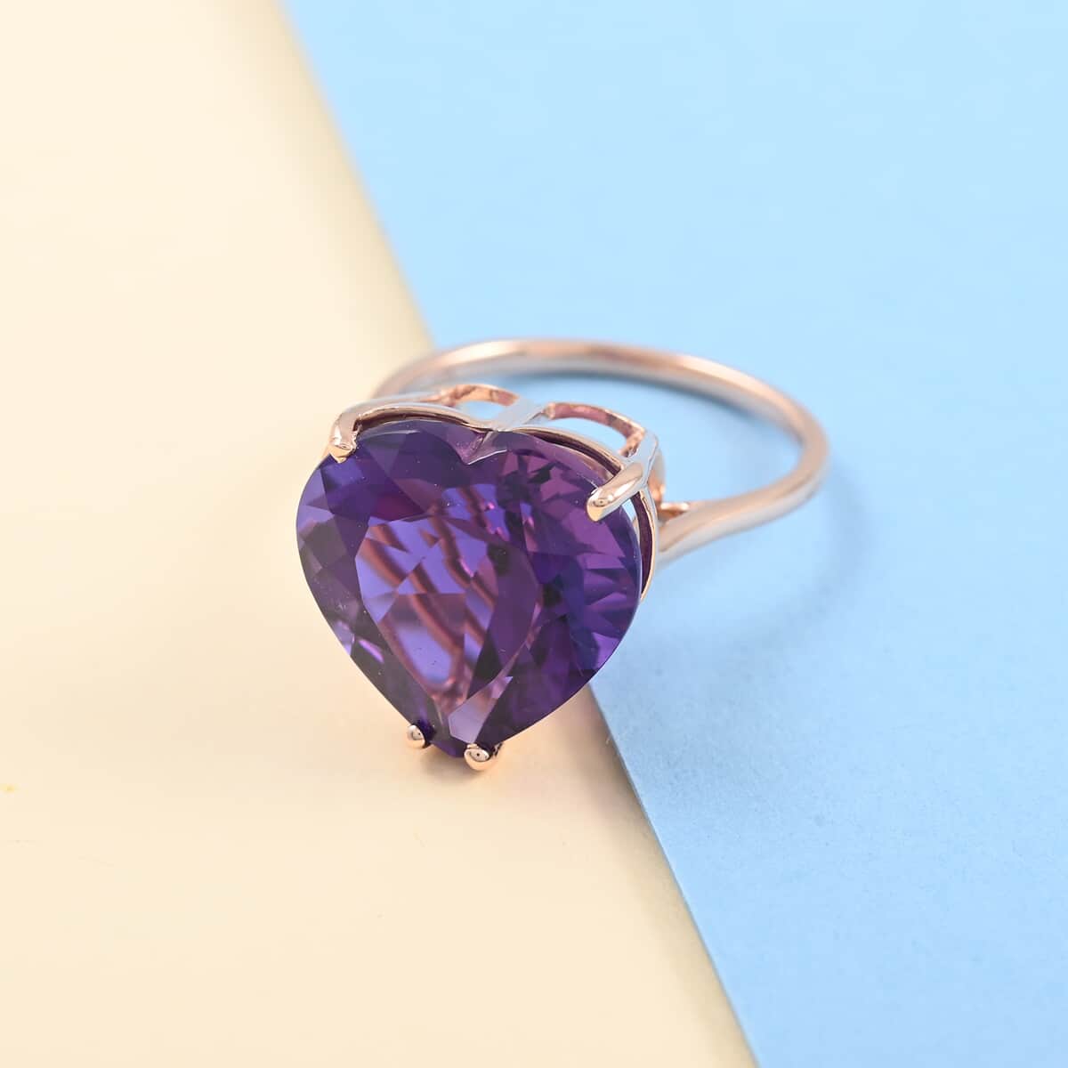 Luxoro 10K Rose Gold AAA Lusaka Amethyst Solitaire Heart Ring (Size 7.0) 8.50 ctw image number 1