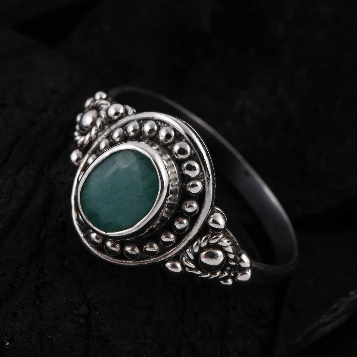 Bali Legacy Socoto Emerald Ring in Sterling Silver (Size 9.0) 1.60 ctw image number 1