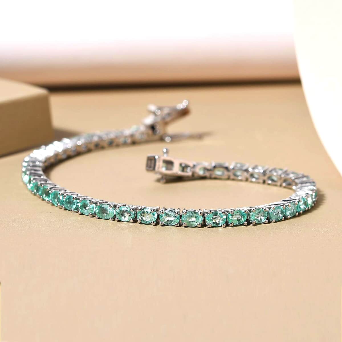 Boyaca Colombian Emerald Bracelet in Platinum Over Sterling Silver, Silver Tennis Bracelet, Birthday Gifts For Her (7.25 In) 6.35 ctw image number 1