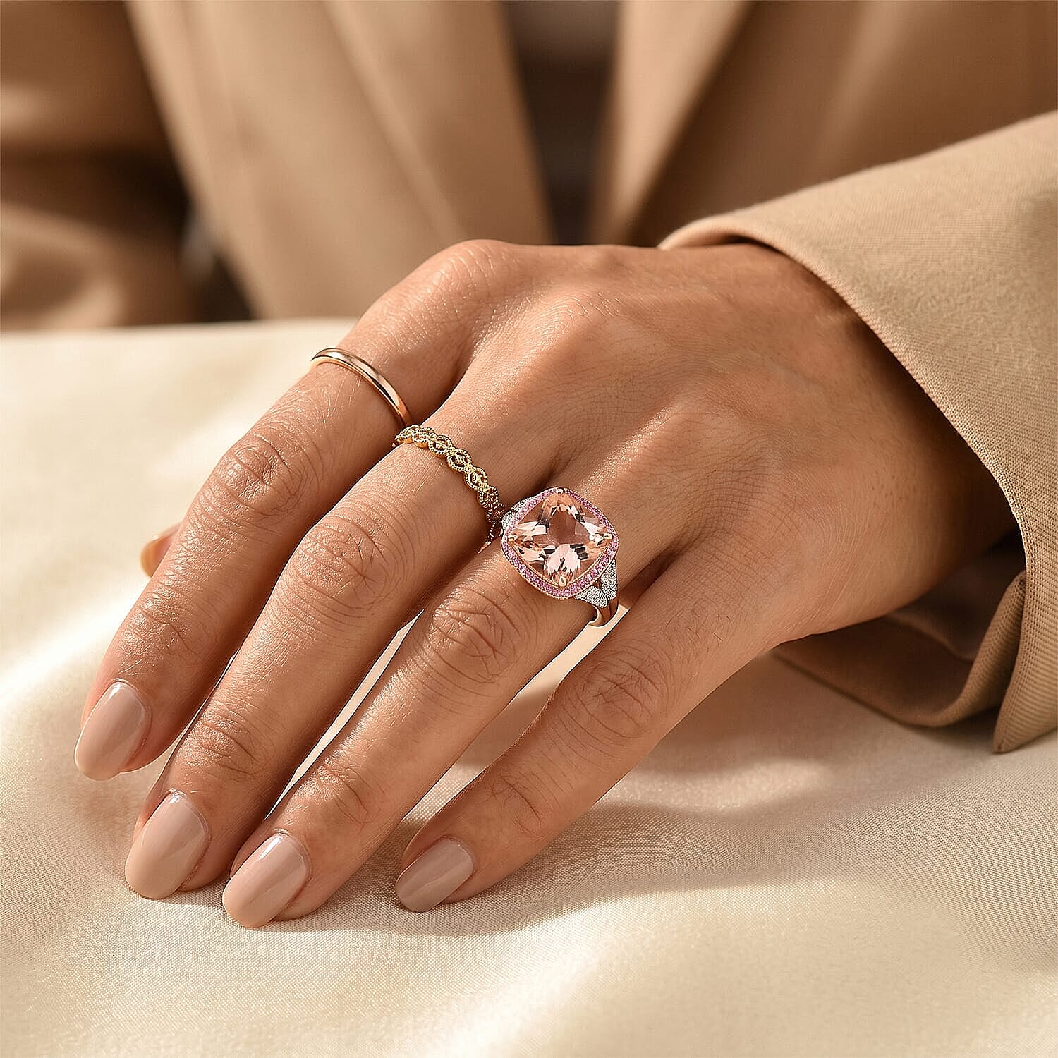 Luxoro AAA Marropino Morganite and Madagascar Pink Sapphire and Diamond I2 7.10 ctw Rose Crown Ring in 10K Rose Gold (Size 5.0) 5.25 Grams