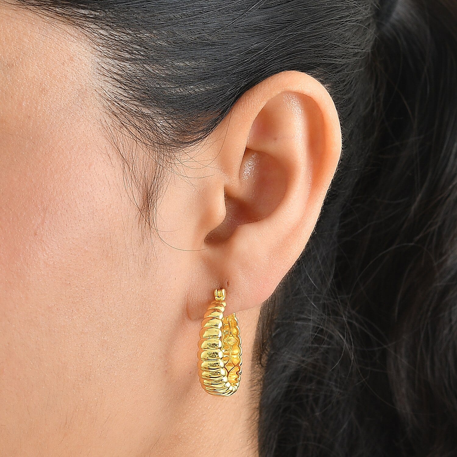 EverTrue Hammered Elegance Hoop Earrings in 18K YG Plated