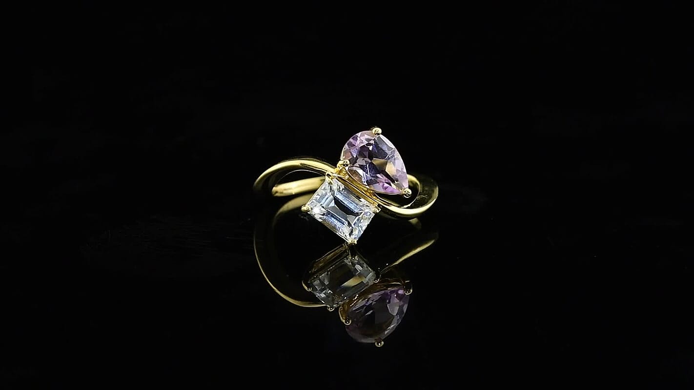 D''Joy Skyblue and White Topaz 2.70 ctw Fancy Ring in 18K YG Over Sterling Silver (Size 5.0)