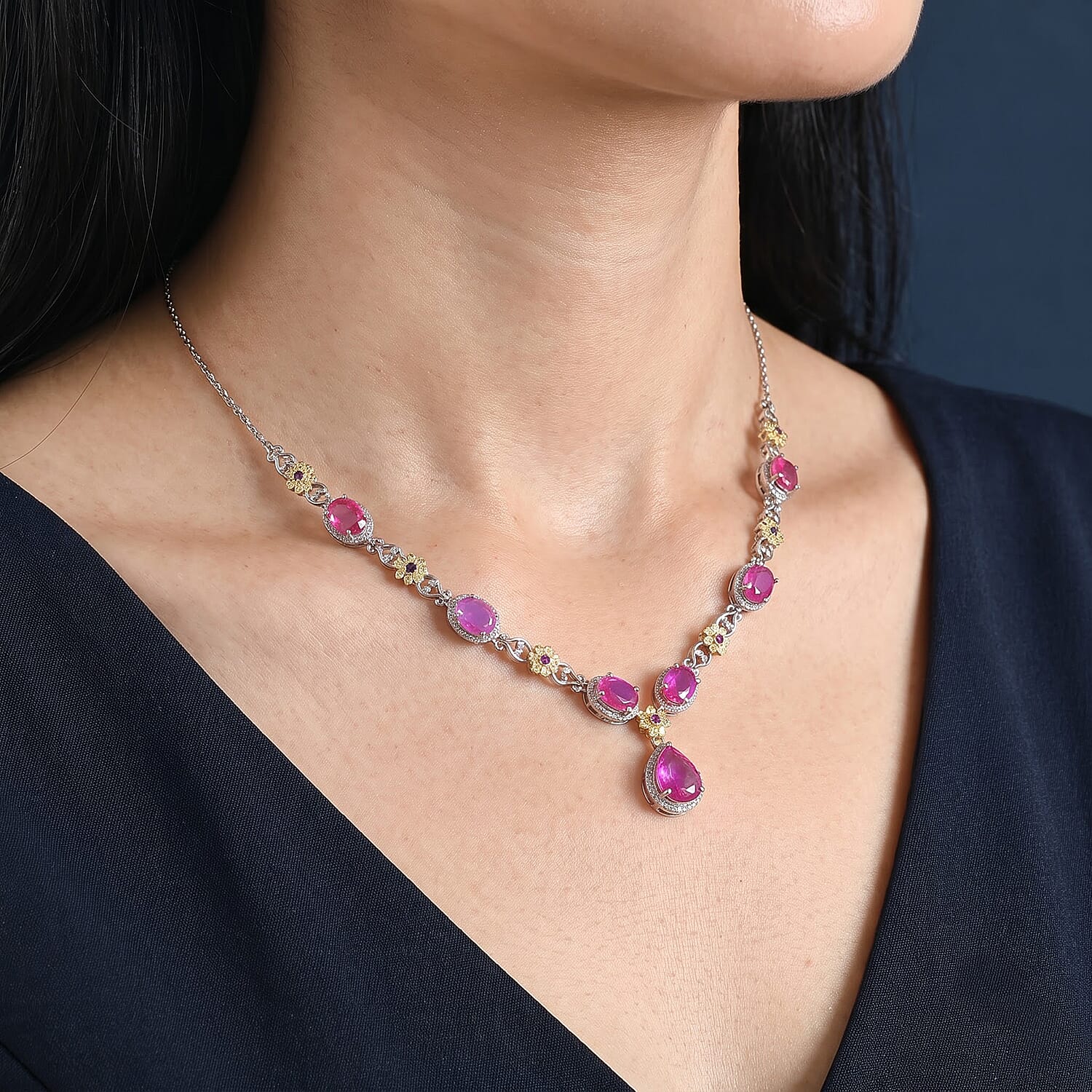 EverTrue Volcanic Triplet Quartz and Mozambique Garnet 9.15 ctw Necklace (18 Inches) in 18K YG Plated and Platinum Bond