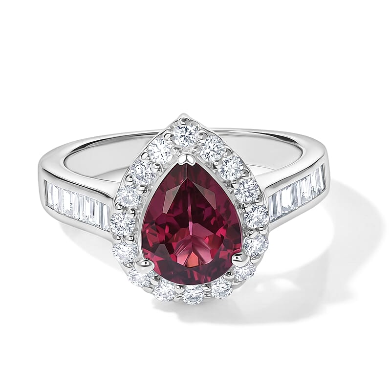 D'Joy Premium Usambara Color Change Garnet and Moissanite 2.70 ctw Ring in Rhodium Over Sterling Silver (Size 6.0)