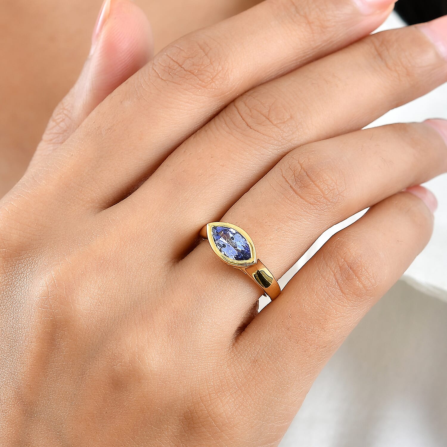 D'Joy Tanzanite 1.35 ctw Solitaire Ring in 18K Vermeil Yellow Gold Over Sterling Silver (Size 6.0)