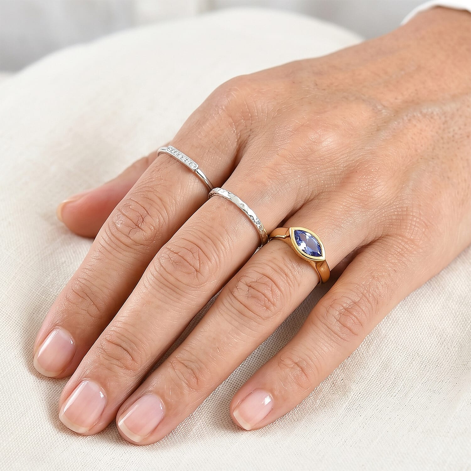 D'Joy Tanzanite 1.35 ctw Solitaire Ring in 18K Vermeil Yellow Gold Over Sterling Silver (Size 6.0)