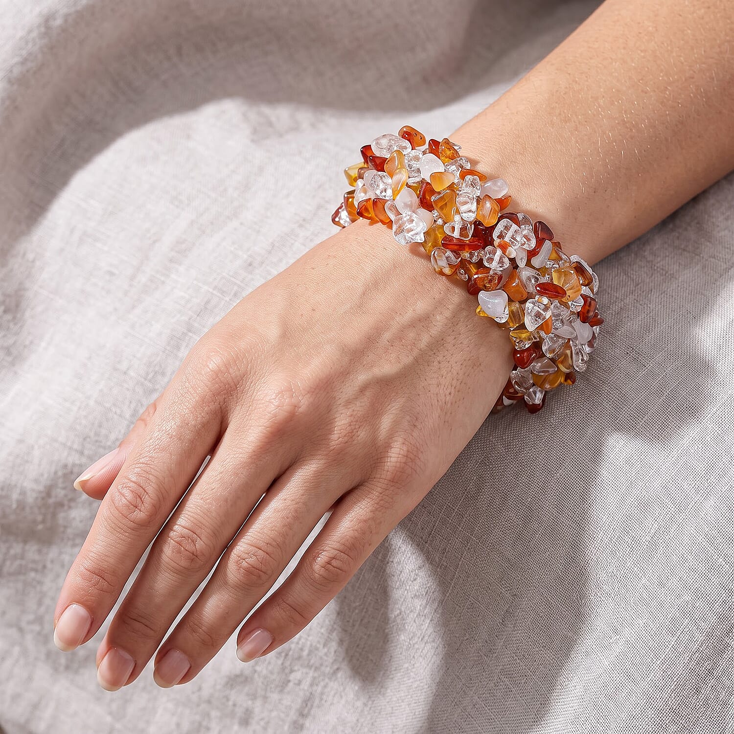 Fire Quartz and Brazilian Citrine 506.55 ctw Chips Stretch Bracelet (6.0-8.0In)