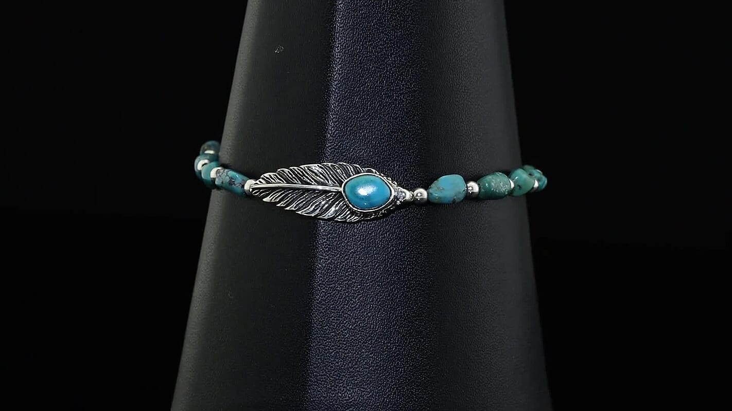 D''Joy Artisan Crafted Blue Turquoise 78.70 ctw Bracelet in Sterling Silver (7.25 In)