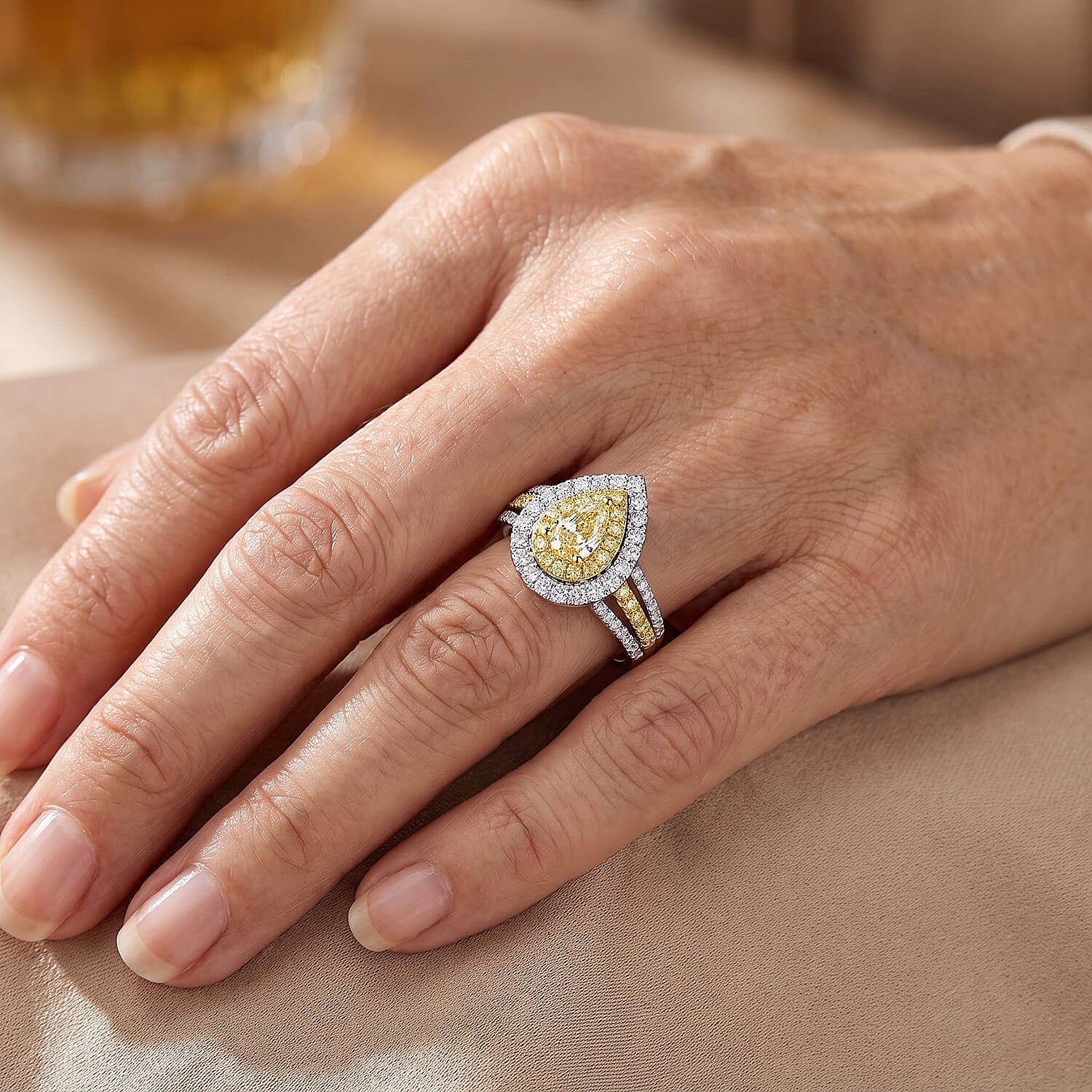 Modani Yellow and White Diamond 1.28 ctw Ring in 14K Yellow Gold (Size 5.0)