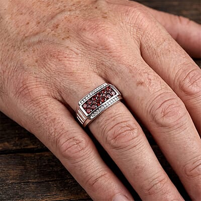 D'Joy Red and White Diamond 1.00 ctw Men's Ring in Rhodium Over Sterling Silver (Size 10.0)